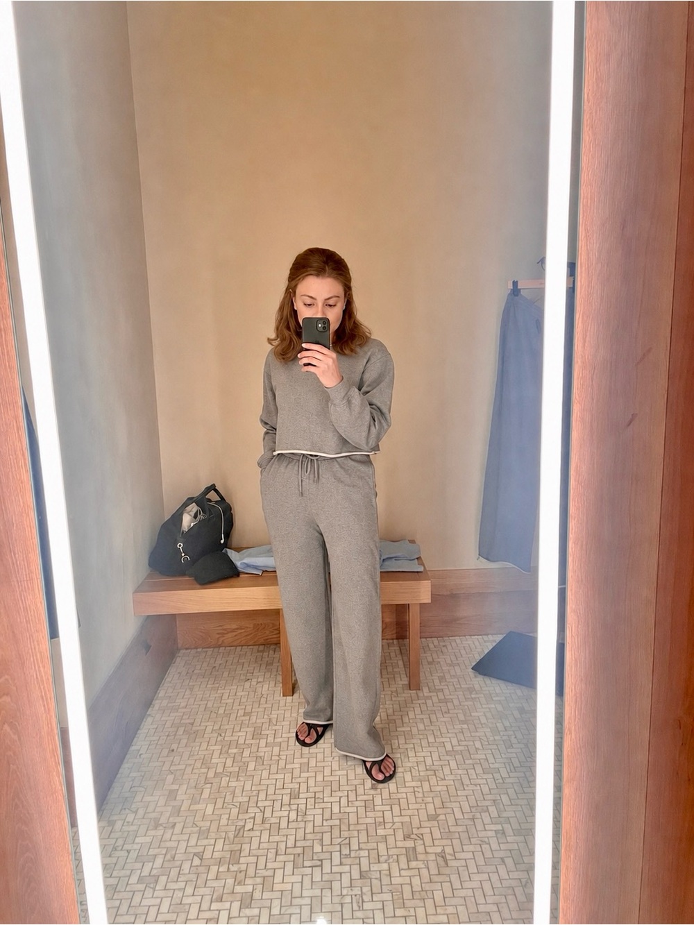 Aritzia Terry Sweatfleece Set in Grey Melange, size Small/Medium